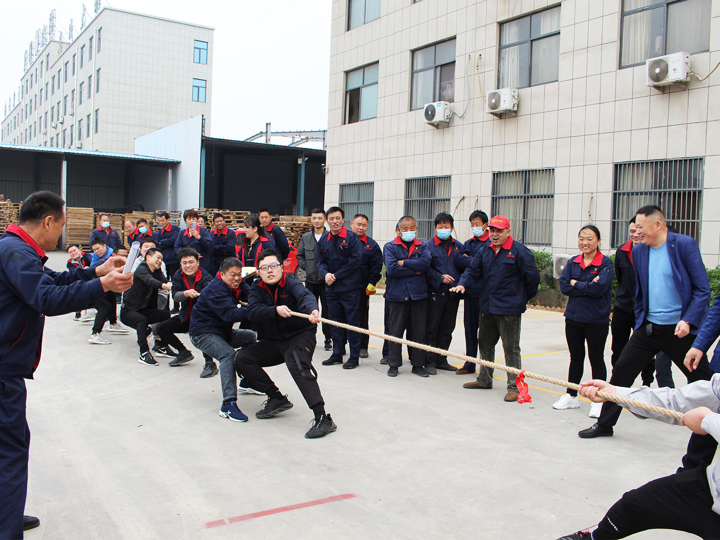 祥盛玻璃展示企业风貌